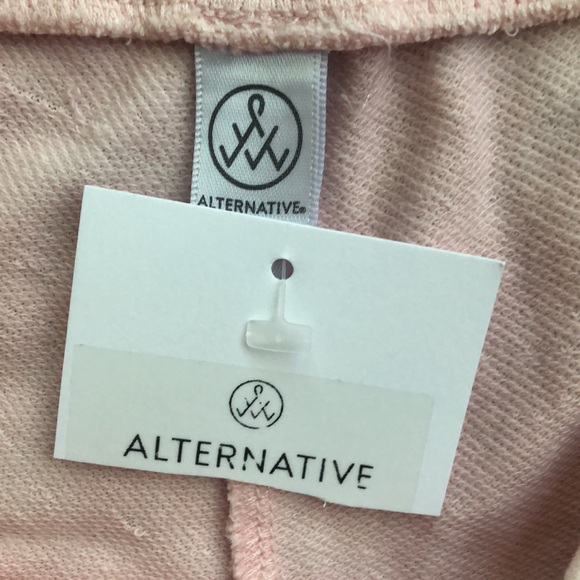 Comfy!!! NWT Alternative Shorts - Picture 2 of 6